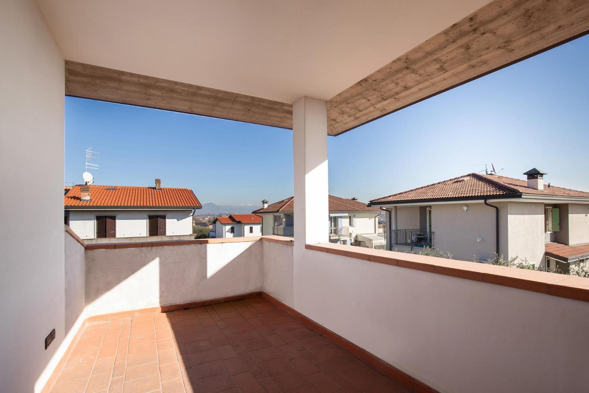 Appartamento Casa Azzurra-comodo In Peschiera del Garda