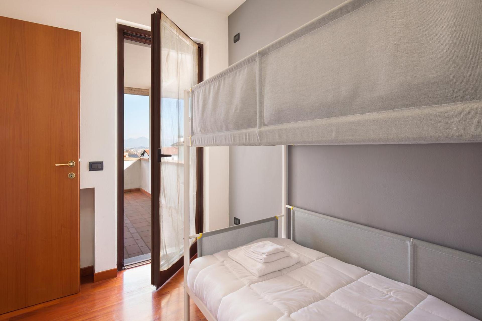 Casa Azzurra-comodo In Peschiera del Garda
